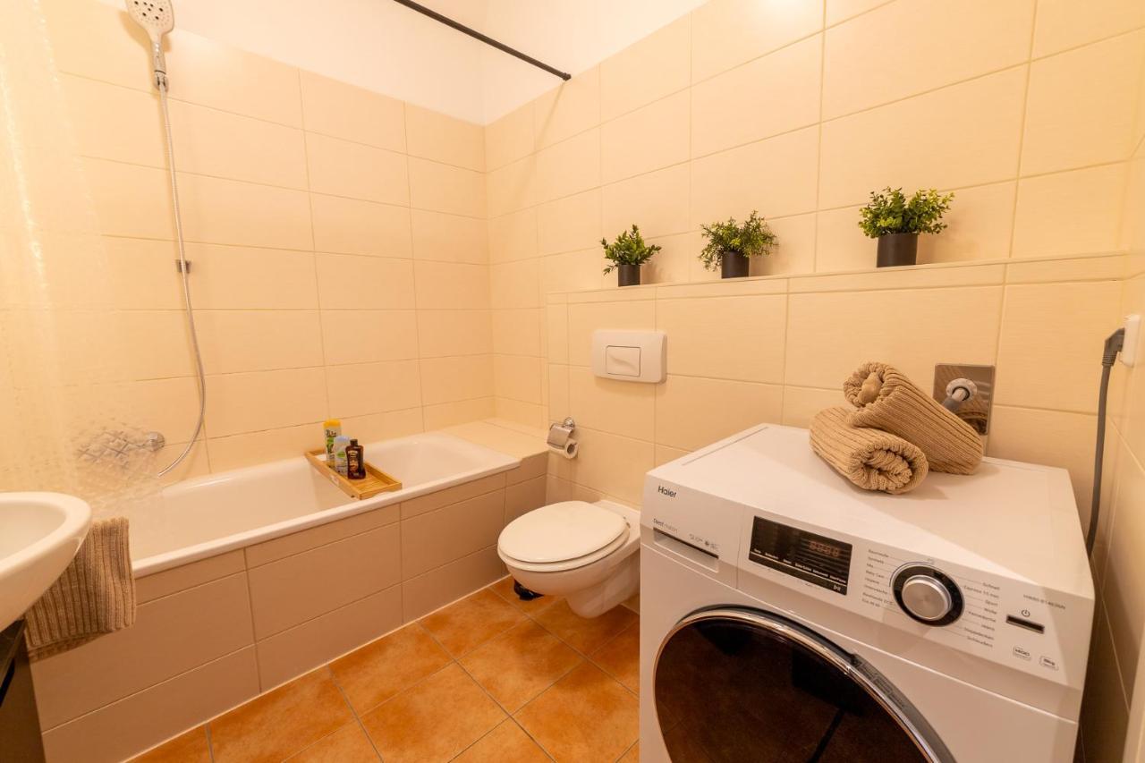 L45 Premium Apartment "Industriai" Bis Zu 5 Personen Leipzig Ngoại thất bức ảnh